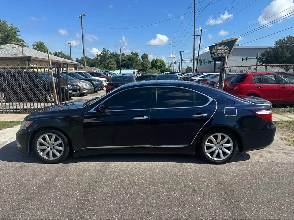 2007 Lexus LS 4th Gen - Image 4 of 12