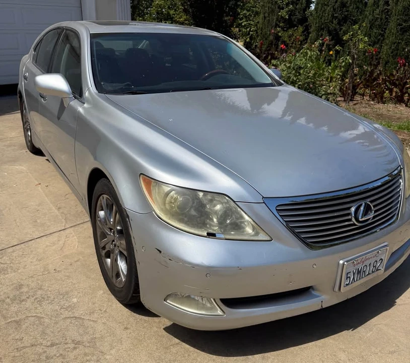 2007 Lexus LS 4th Gen - Image 3 of 18