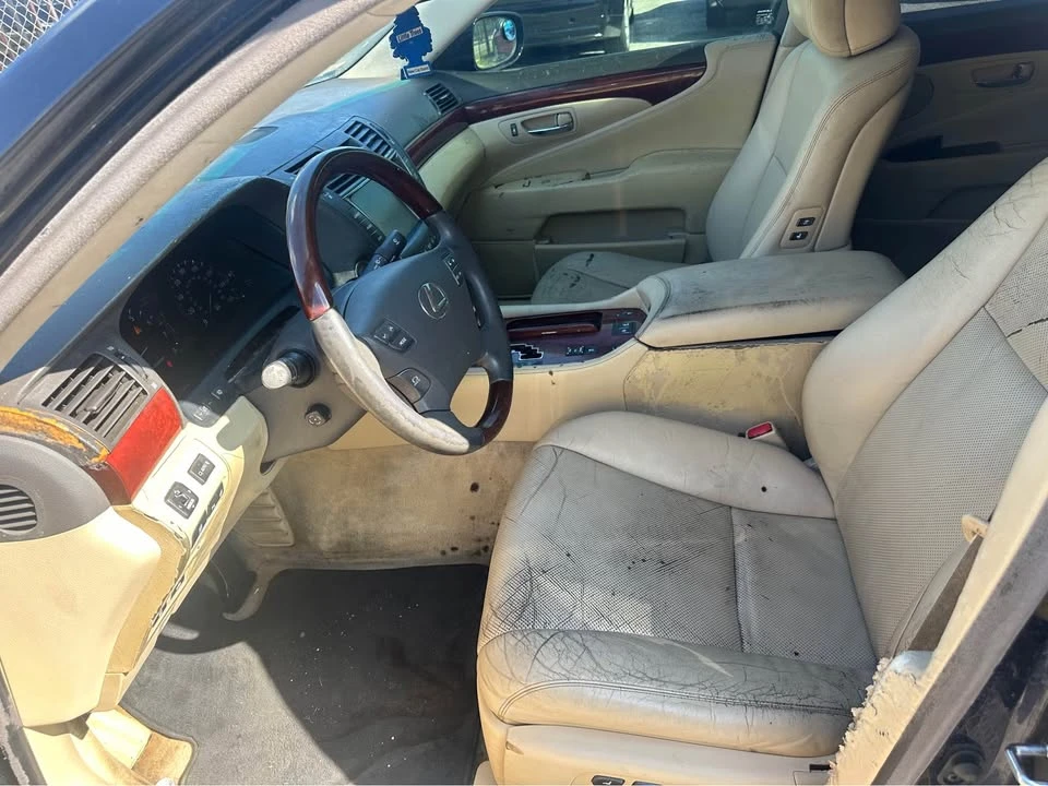 2007 Lexus LS 4th Gen - Image 10 of 12