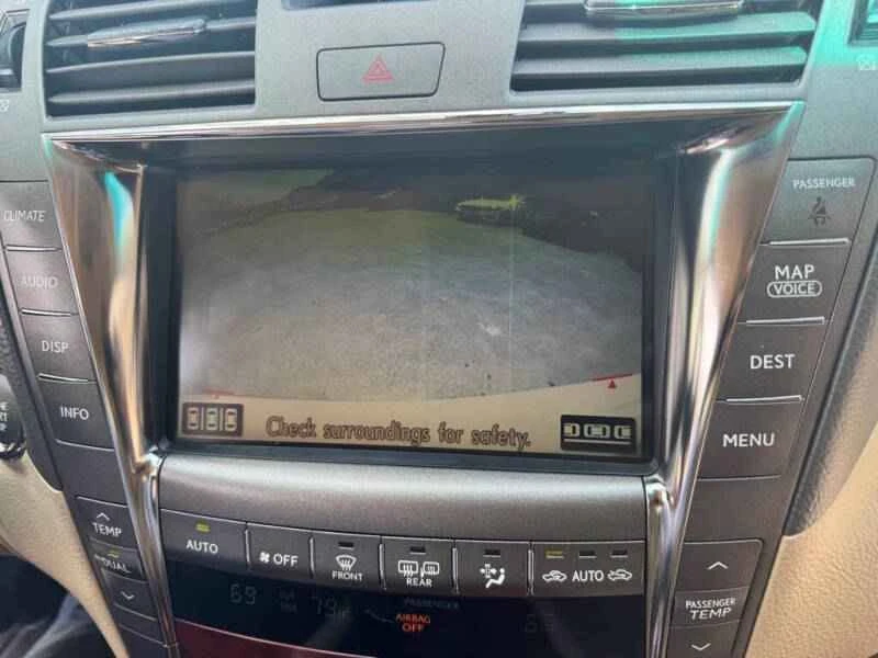 2007 Lexus LS 4th Gen - Image 18 of 20