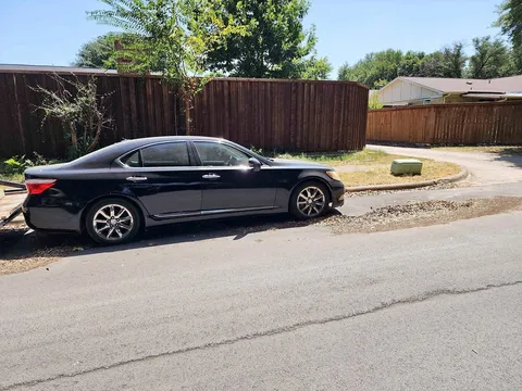 2007 Lexus LS 460 Sedan 4D