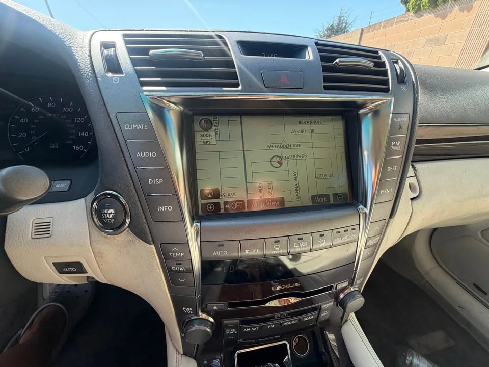 2007 Lexus LS 4th Gen - Image 8 of 8