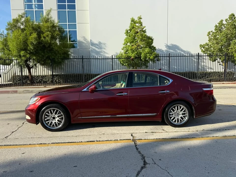 2007 Lexus LS 4th Gen - Image 6 of 17