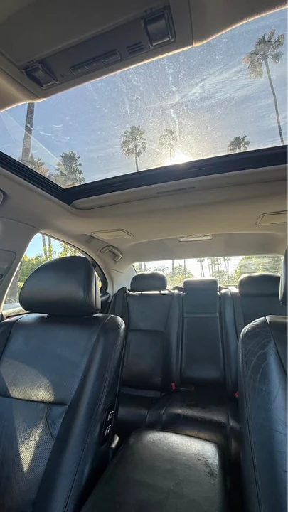 2007 Lexus LS 4th Gen - Image 13 of 16