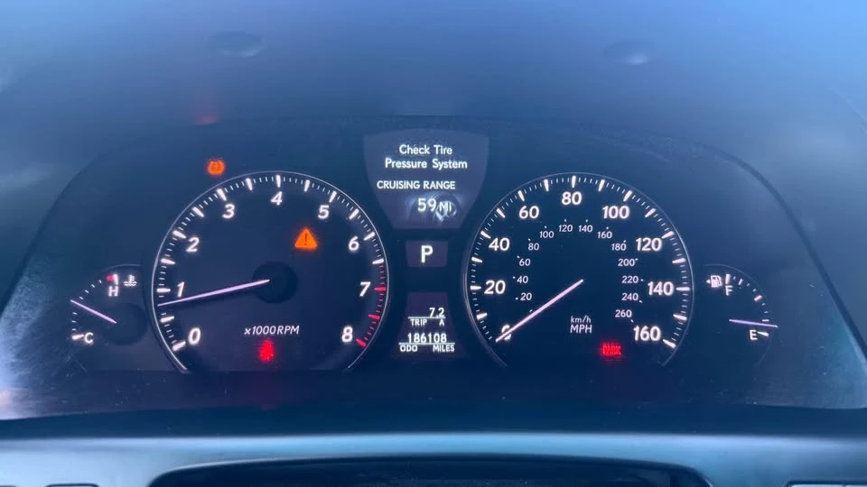 2007 Lexus LS 4th Gen - Image 8 of 16
