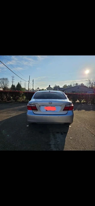 2007 Lexus LS 4th Gen - Image 3 of 10