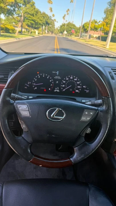 2007 Lexus LS 4th Gen - Image 7 of 16