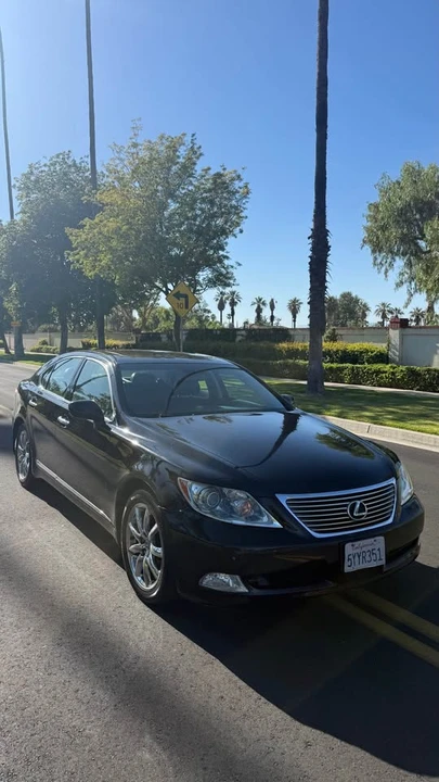 2007 Lexus LS 4th Gen - Image 2 of 16