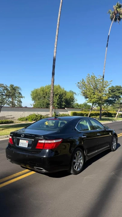 2007 Lexus LS 4th Gen - Image 3 of 16