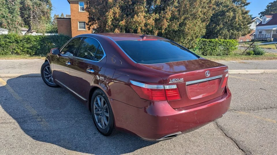 2007 Lexus LS 4th Gen - Image 3 of 10