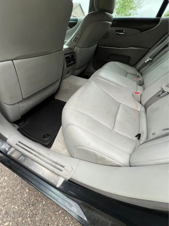 2007 Lexus LS 4th Gen - Image 14 of 19