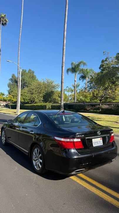 2007 Lexus LS 4th Gen - Image 4 of 16