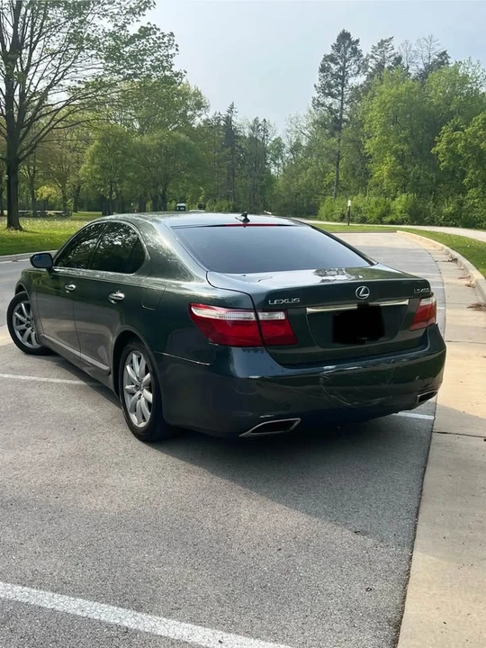 2007 Lexus LS 4th Gen - Image 7 of 15