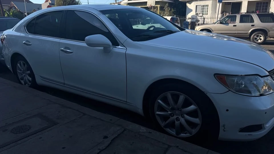 2007 Lexus LS 4th Gen - Image 2 of 7