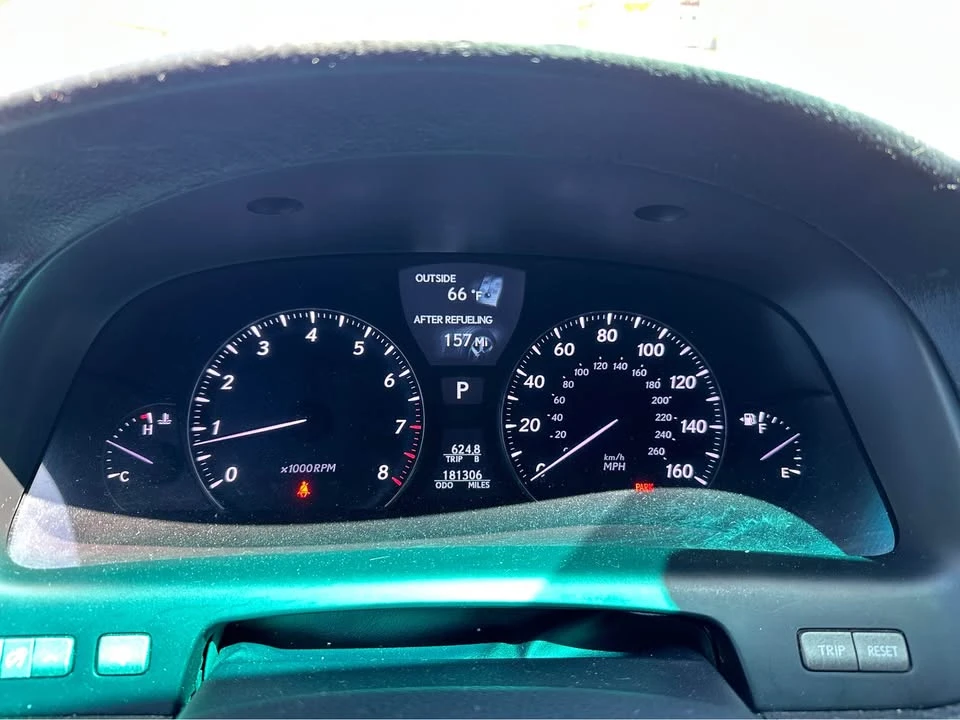 2007 Lexus LS 4th Gen - Image 8 of 10