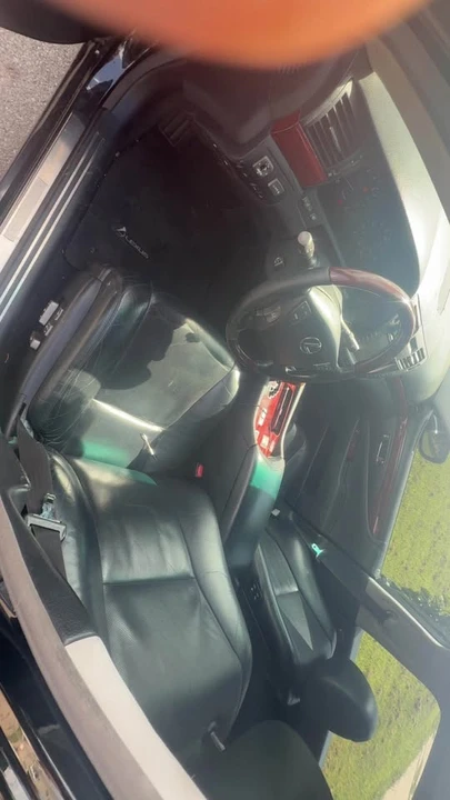 2007 Lexus LS 4th Gen - Image 12 of 13