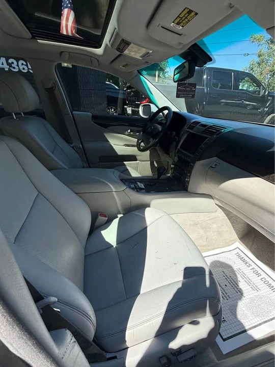 2007 Lexus LS 4th Gen - Image 13 of 18