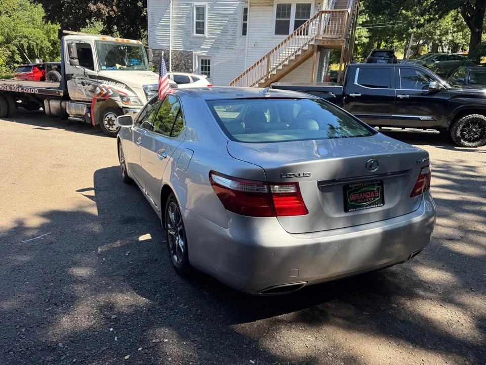2007 Lexus LS 4th Gen - Image 6 of 18