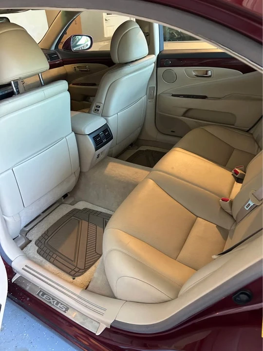 2007 Lexus LS 4th Gen - Image 4 of 6