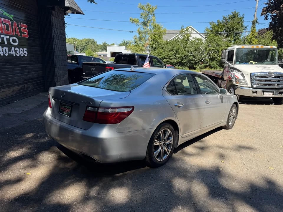 2007 Lexus LS 4th Gen - Image 4 of 18