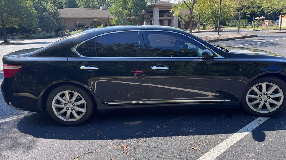 2007 Lexus LS 4th Gen - Image 7 of 12