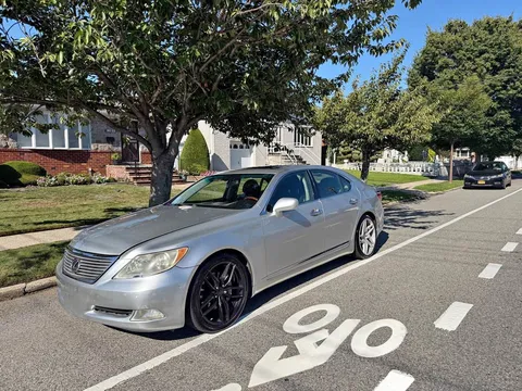 2007 Lexus LS 460 Sedan 4D
