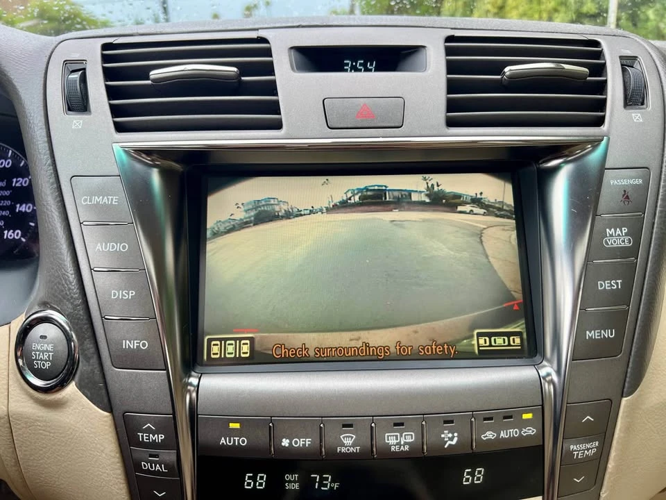 2007 Lexus LS 4th Gen - Image 7 of 12