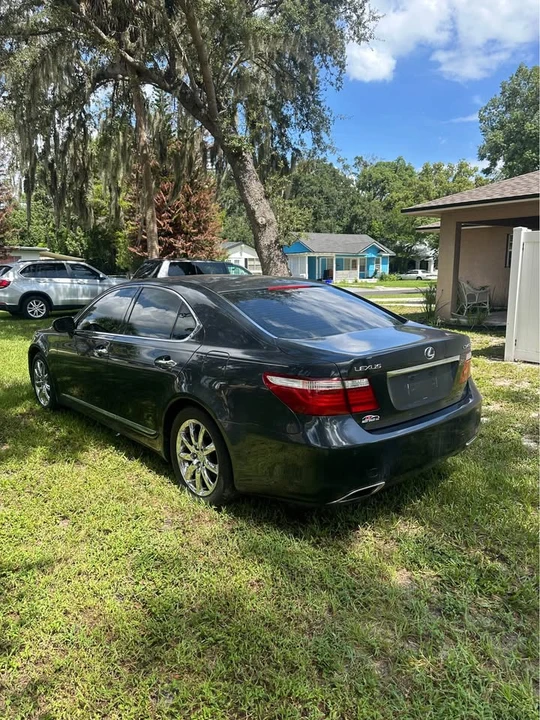 2007 Lexus LS 4th Gen - Image 3 of 18