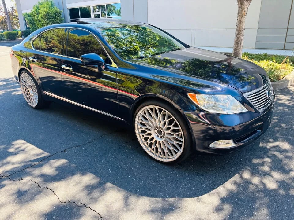 2007 Lexus LS 4th Gen - Image 6 of 8
