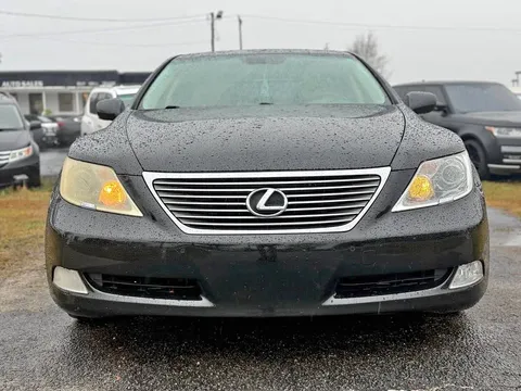2007 Lexus LS 460 Sedan