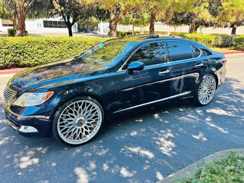 2007 Lexus LS 460 Sedan 4D
