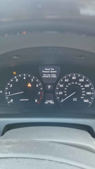 2007 Lexus LS 4th Gen - Image 2 of 4