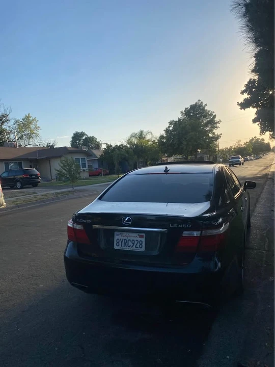 2007 Lexus LS 4th Gen - Image 6 of 19