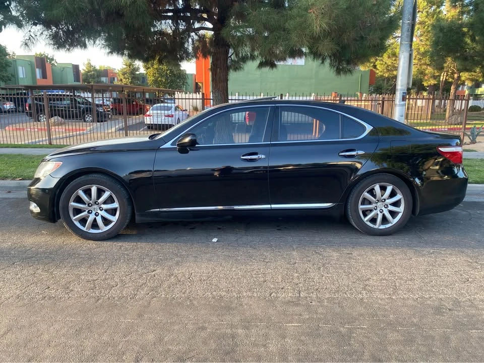 2007 Lexus LS 4th Gen - Image 4 of 19