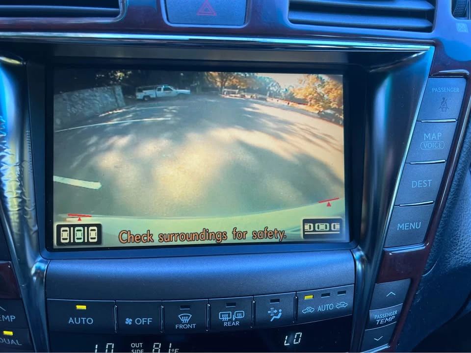 2007 Lexus LS 4th Gen - Image 12 of 13