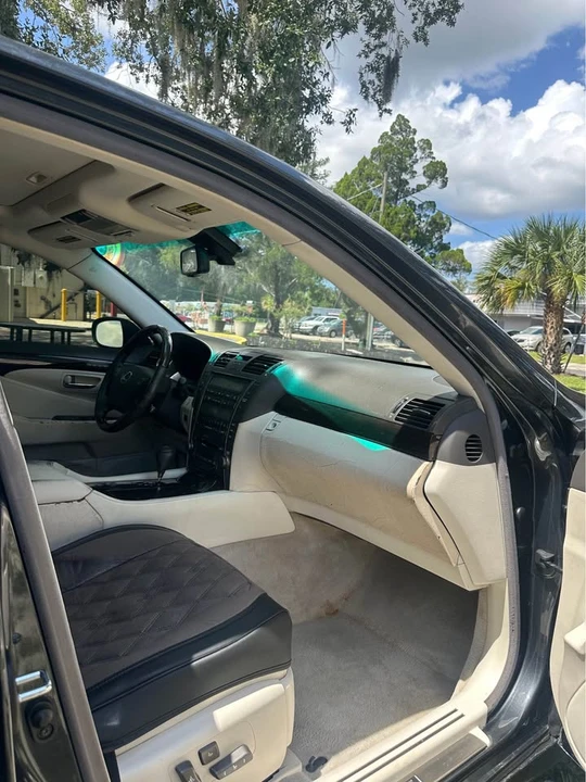 2007 Lexus LS 4th Gen - Image 13 of 18