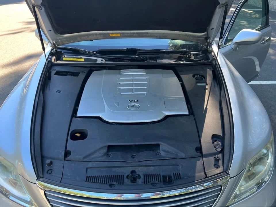 2007 Lexus LS 4th Gen - Image 11 of 13