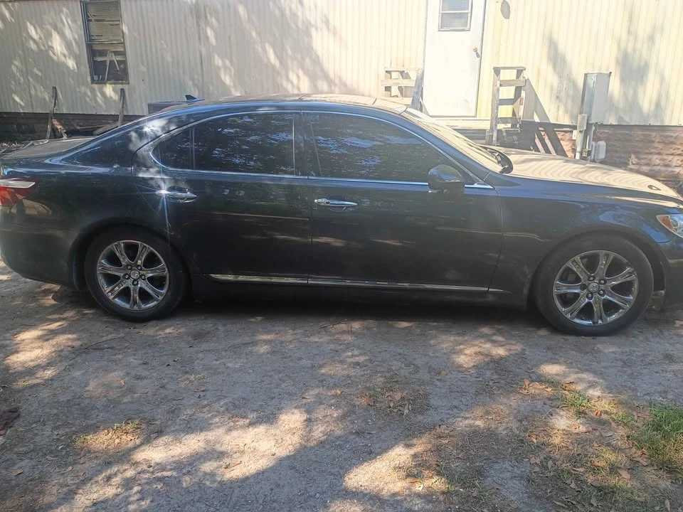 2007 Lexus LS 4th Gen - Image 2 of 4