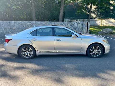 2007 Lexus LS 460 Sedan 4D