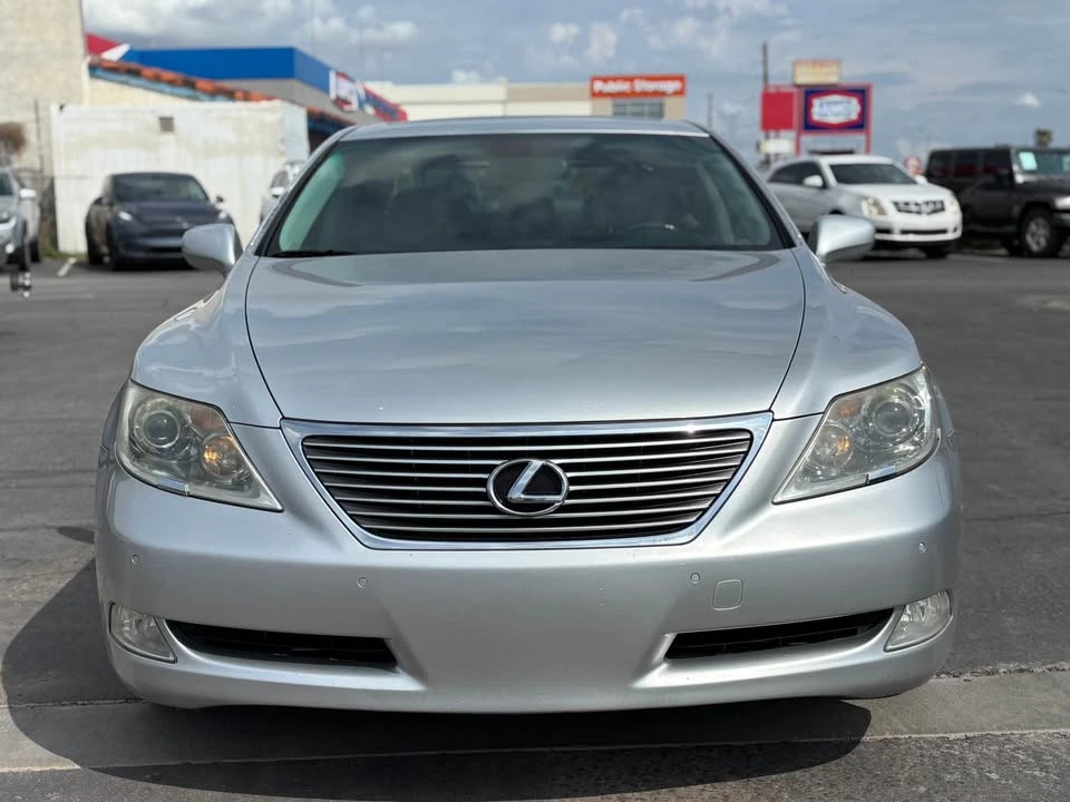 2007 Lexus LS 4th Gen - Image 8 of 19