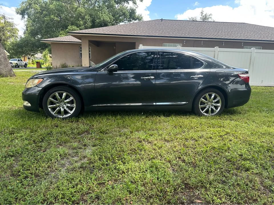 2007 Lexus LS 4th Gen - Image 2 of 18