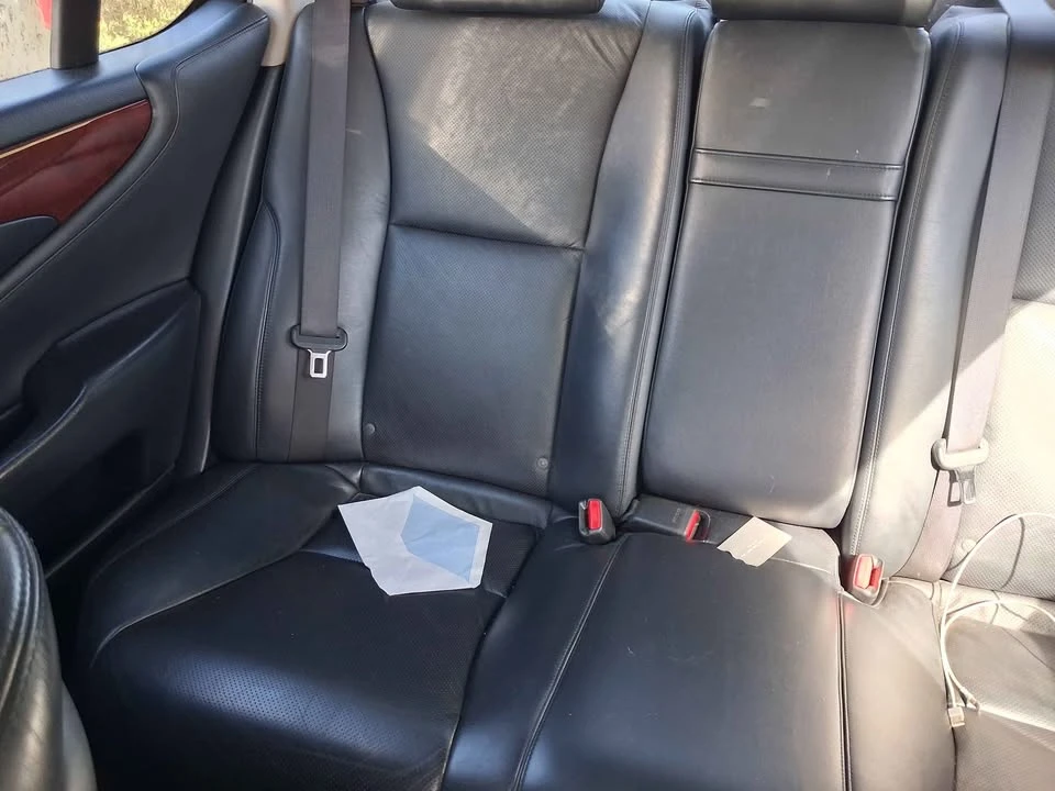 2007 Lexus LS 4th Gen - Image 3 of 6