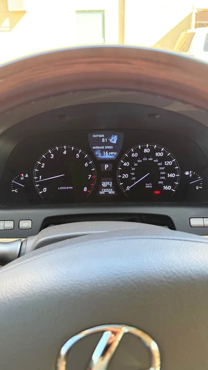 2007 Lexus LS 4th Gen - Image 11 of 11