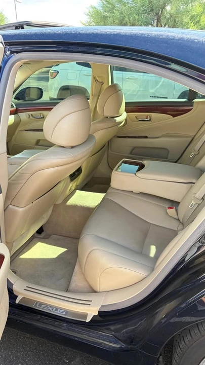2007 Lexus LS 4th Gen - Image 9 of 11