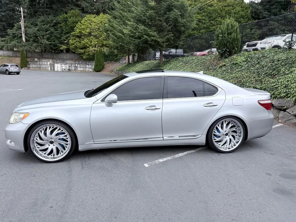 2007 Lexus LS 4th Gen - Image 4 of 6