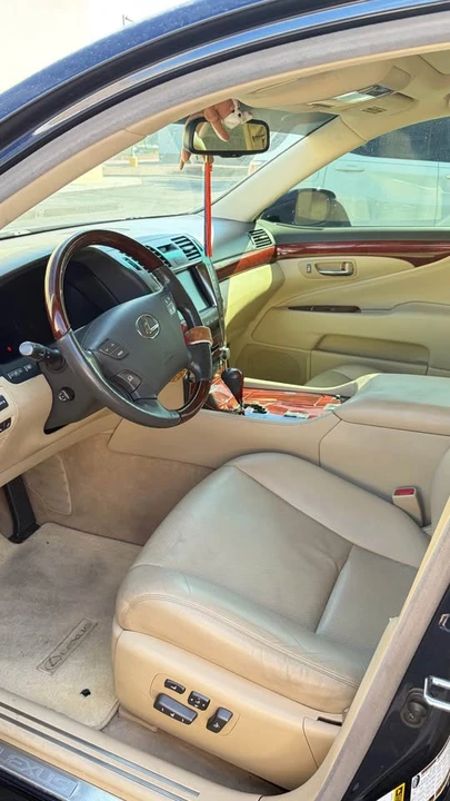 2007 Lexus LS 4th Gen - Image 7 of 11