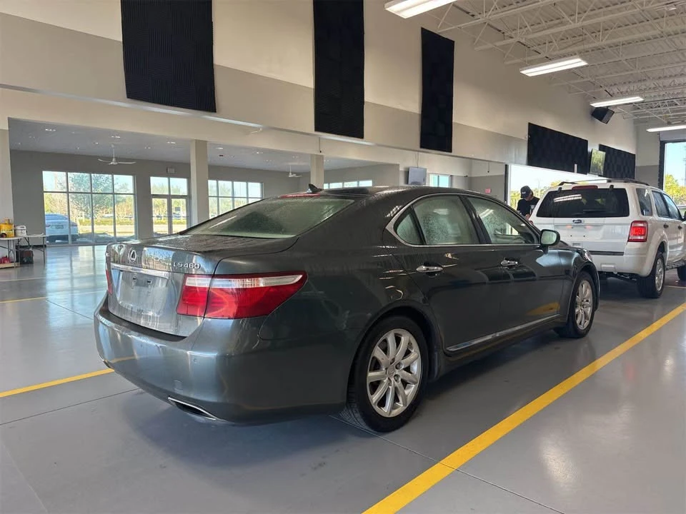 2007 Lexus LS 4th Gen - Image 9 of 12