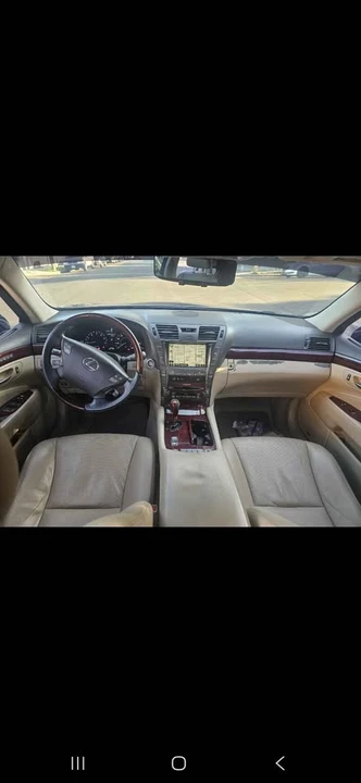 2007 Lexus LS 4th Gen - Image 10 of 11
