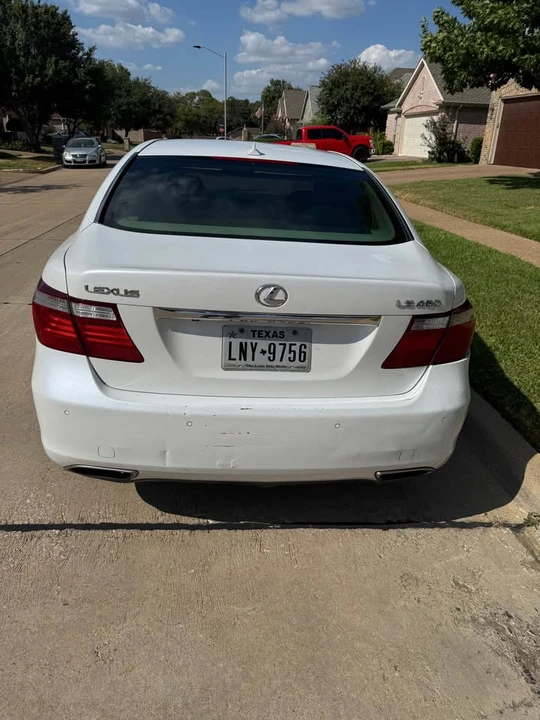 2007 Lexus LS 4th Gen - Image 8 of 15