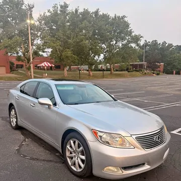 2007 Lexus LS 460
